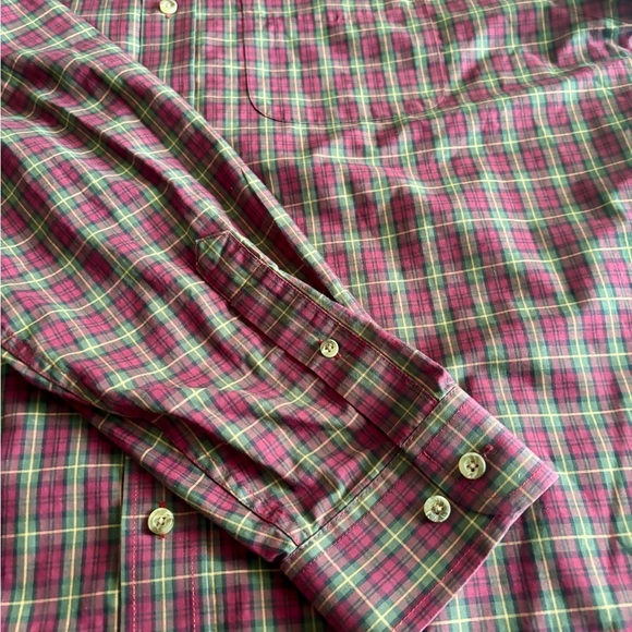 L.L. Bean Plaid Red/Green Button Down Shirt - Size Large - Wrinkle Resistant - Picture 6 of 8